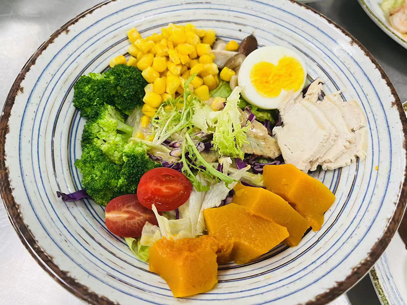 輕食