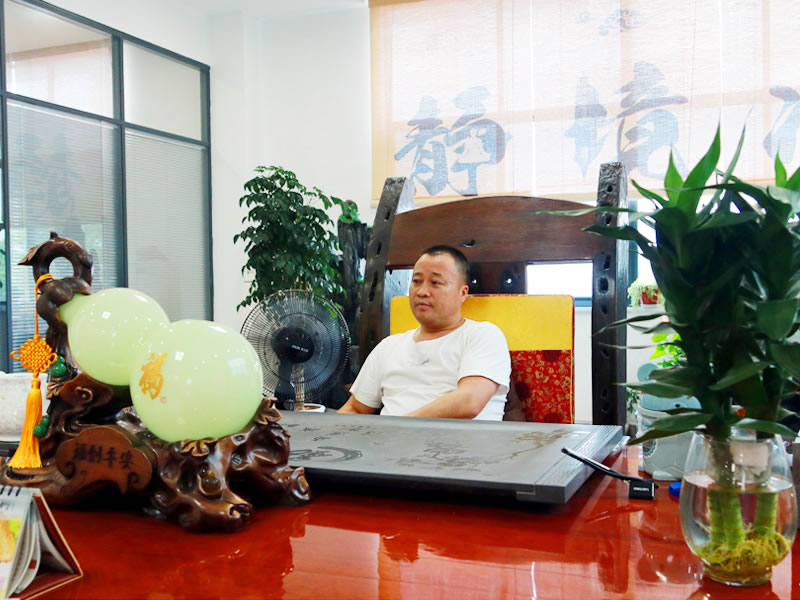 公司領導